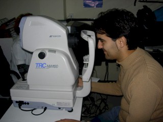 deteccion_precoz_retinopatia_diabetica/colocacion_paciente_retinografia