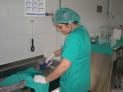 medidas_comportamiento_quirofano/zona_sucia_limpieza_material medidas_comportamiento_quirofano/zona_sucia_limpieza_material